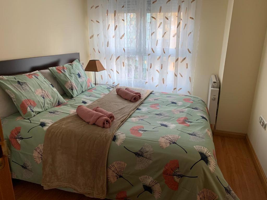 Apartamento Mota-2 Huca-Los Prados; Parking Y Wifi Gratis Oviedo Exteriör bild