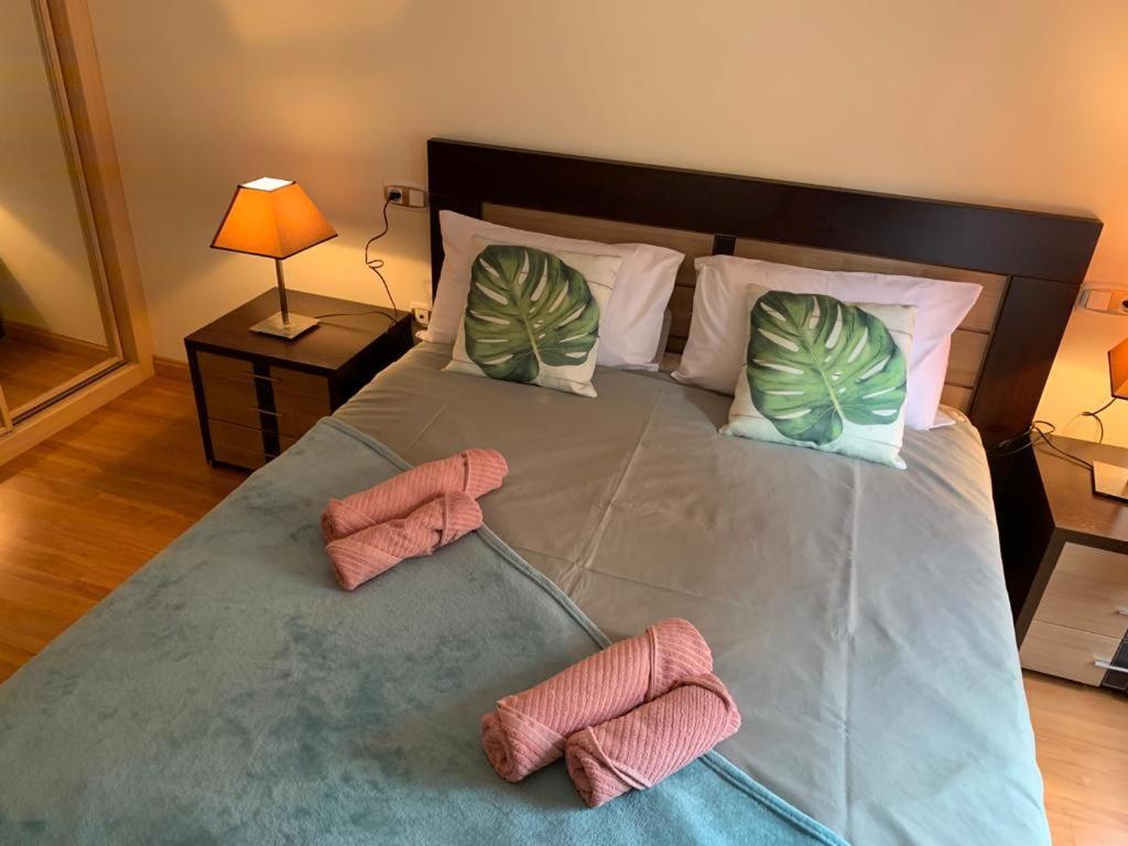 Apartamento Mota-2 Huca-Los Prados; Parking Y Wifi Gratis Oviedo Exteriör bild